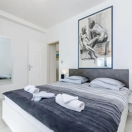 Apartmán Franceska -two-bedroom With Terrace And Sea View