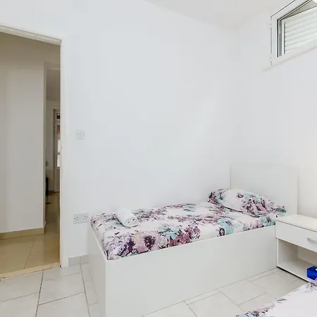 Franceska -two-bedroom With Terrace And Sea View Apartmán *