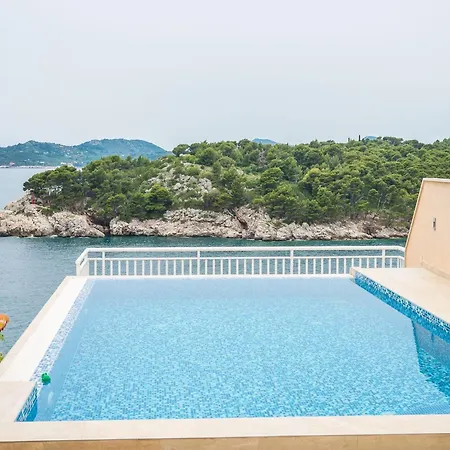 Franceska -two-bedroom With Terrace And Sea View Apartmán Štikovica